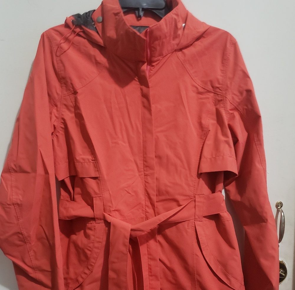 Eddie Bauer Salmon rain coat